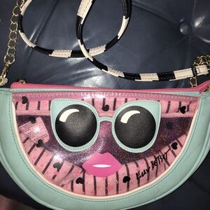 Bettsyville Colorful Face Design Crossbody Bag